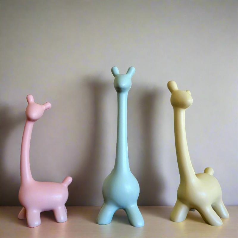Ceramic Giraffe Figurine 1 Pc