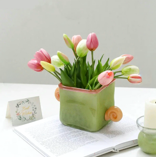 green glass vase